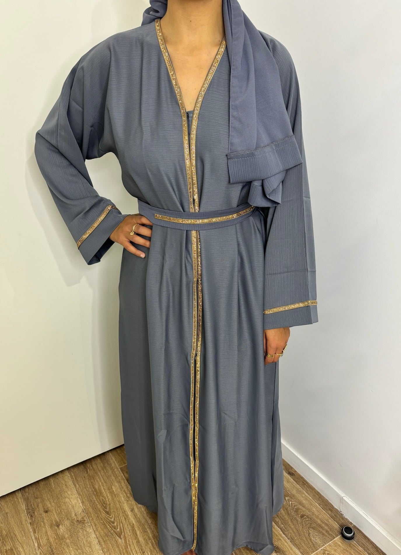 Abaya Camélia